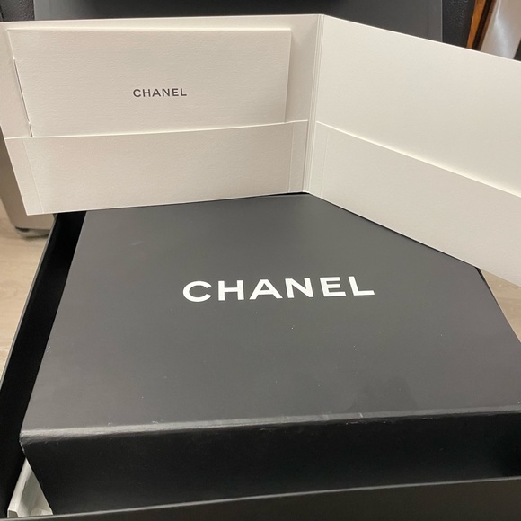 Chanel Tiffany boxes - Picture 13 of 13